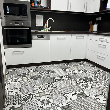Centrum Apartman Leyla Bardejov Buitenkant foto