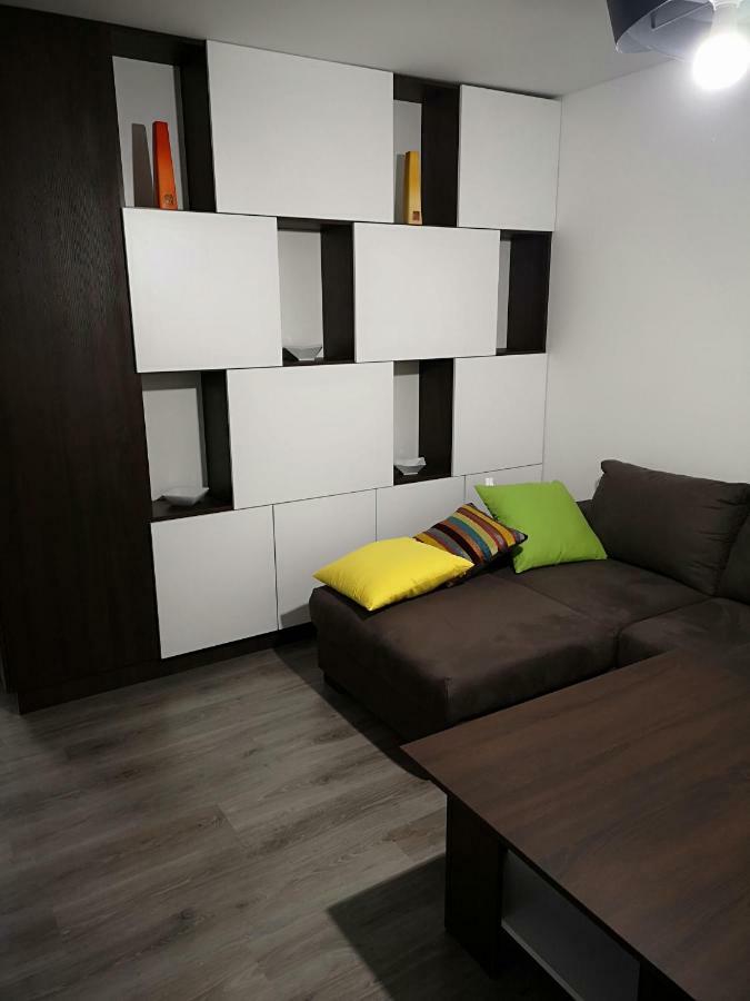 Centrum Apartman Leyla Bardejov Buitenkant foto
