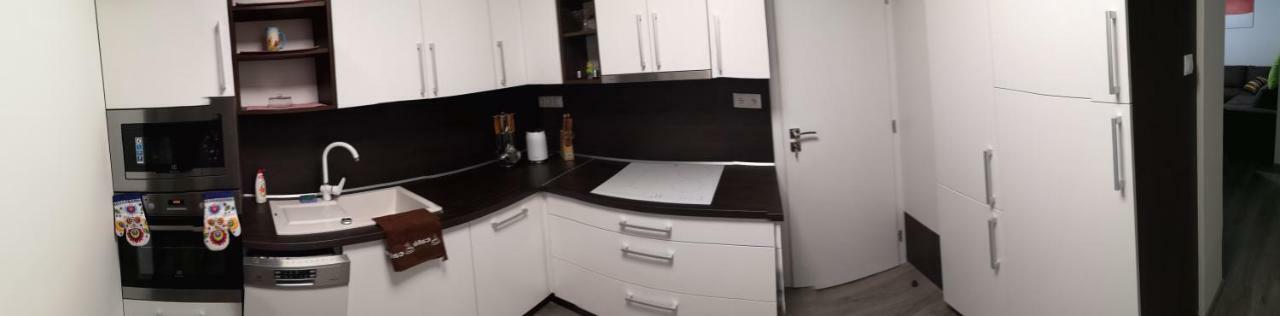 Centrum Apartman Leyla Bardejov Buitenkant foto
