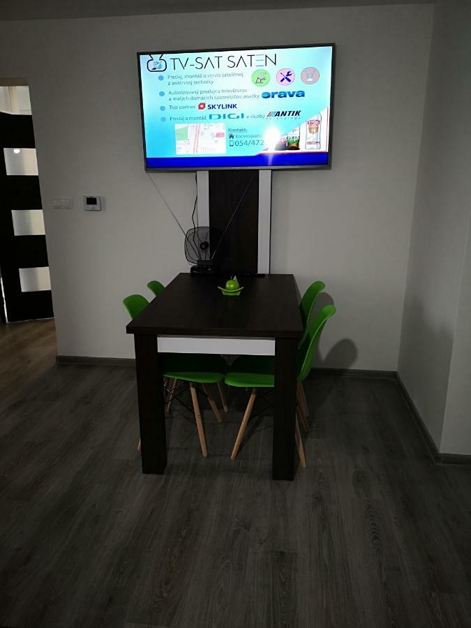 Centrum Apartman Leyla Bardejov Buitenkant foto