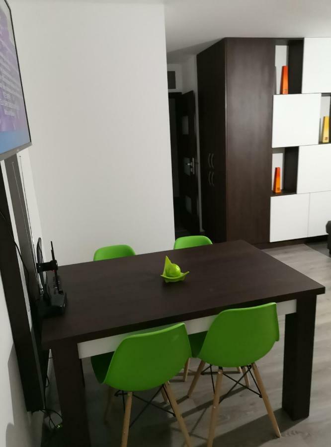 Centrum Apartman Leyla Bardejov Buitenkant foto